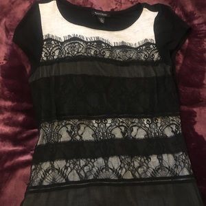 White House Black Market T shirt